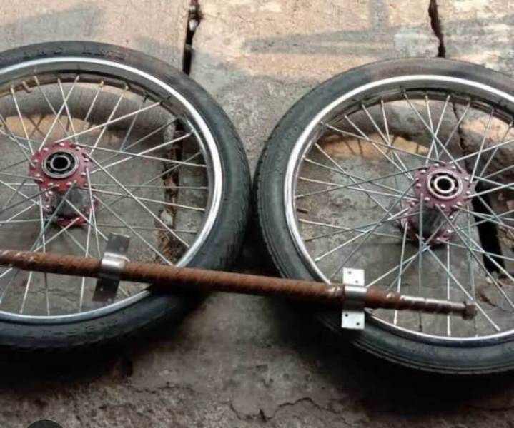 Ban Becak Komplit